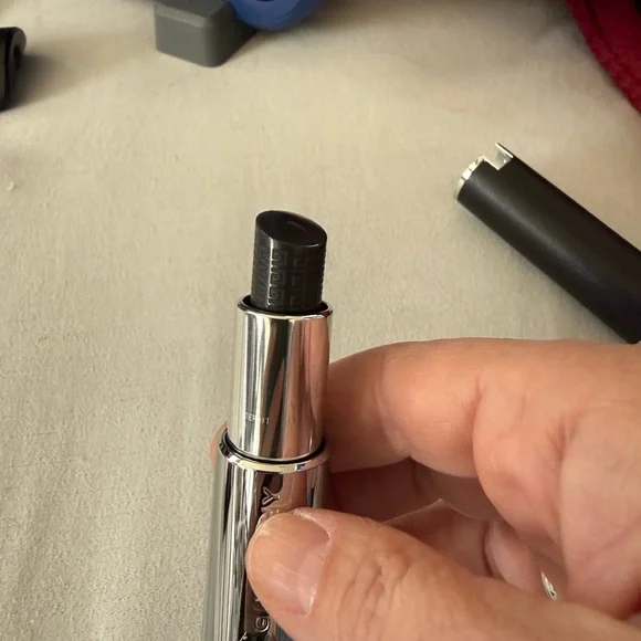 Givenchy Rechargeable Lipstick Case - Black #10 Baume - Picture 8 of 10